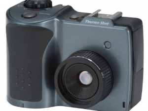 Light-weight, compact, pocket-sized thermal camera