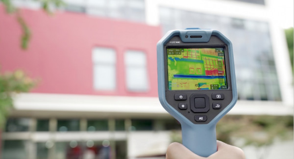 FOTRIC TK7 Thermal Imaging Camera for building Inspections